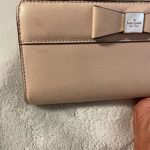 Kate Spade Bow Wallet - Picture 8 of 8